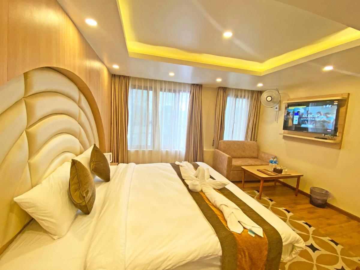 Hotel Airport Gurkha Kathmandu Exterior foto