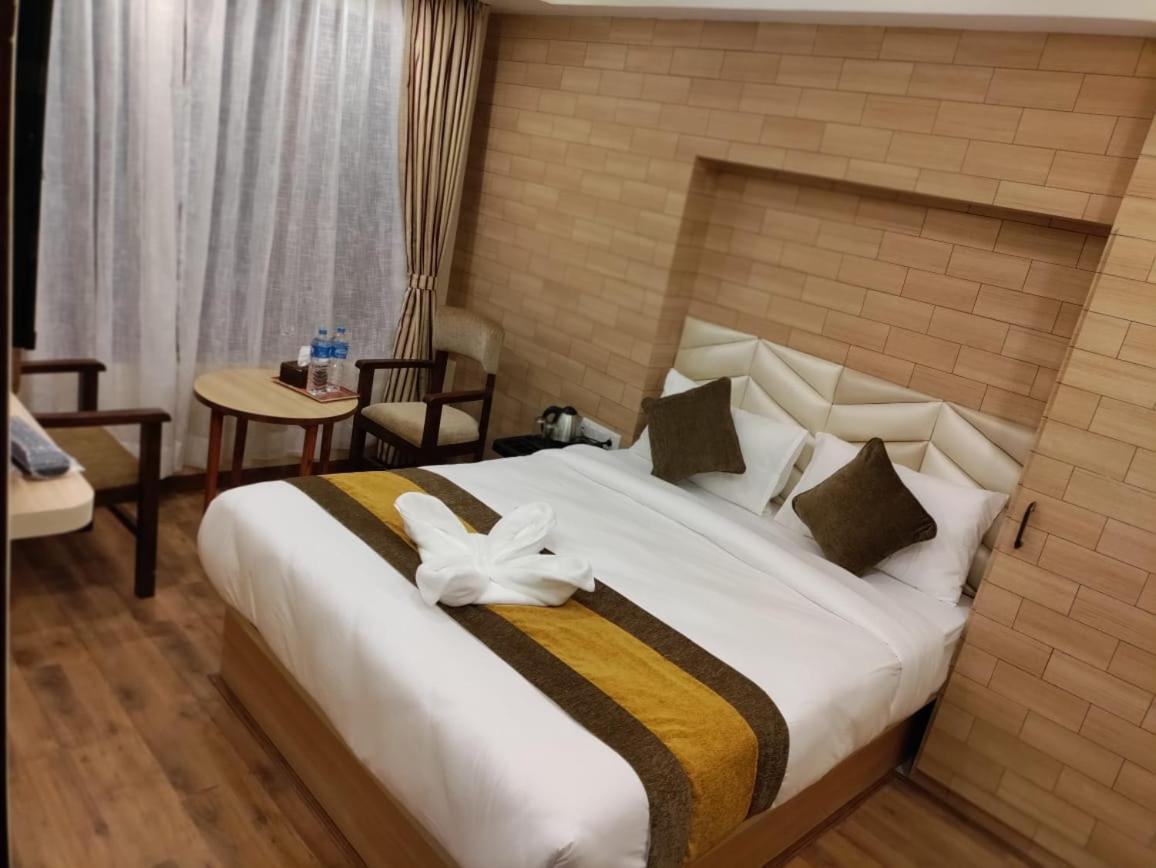 Hotel Airport Gurkha Kathmandu Exterior foto