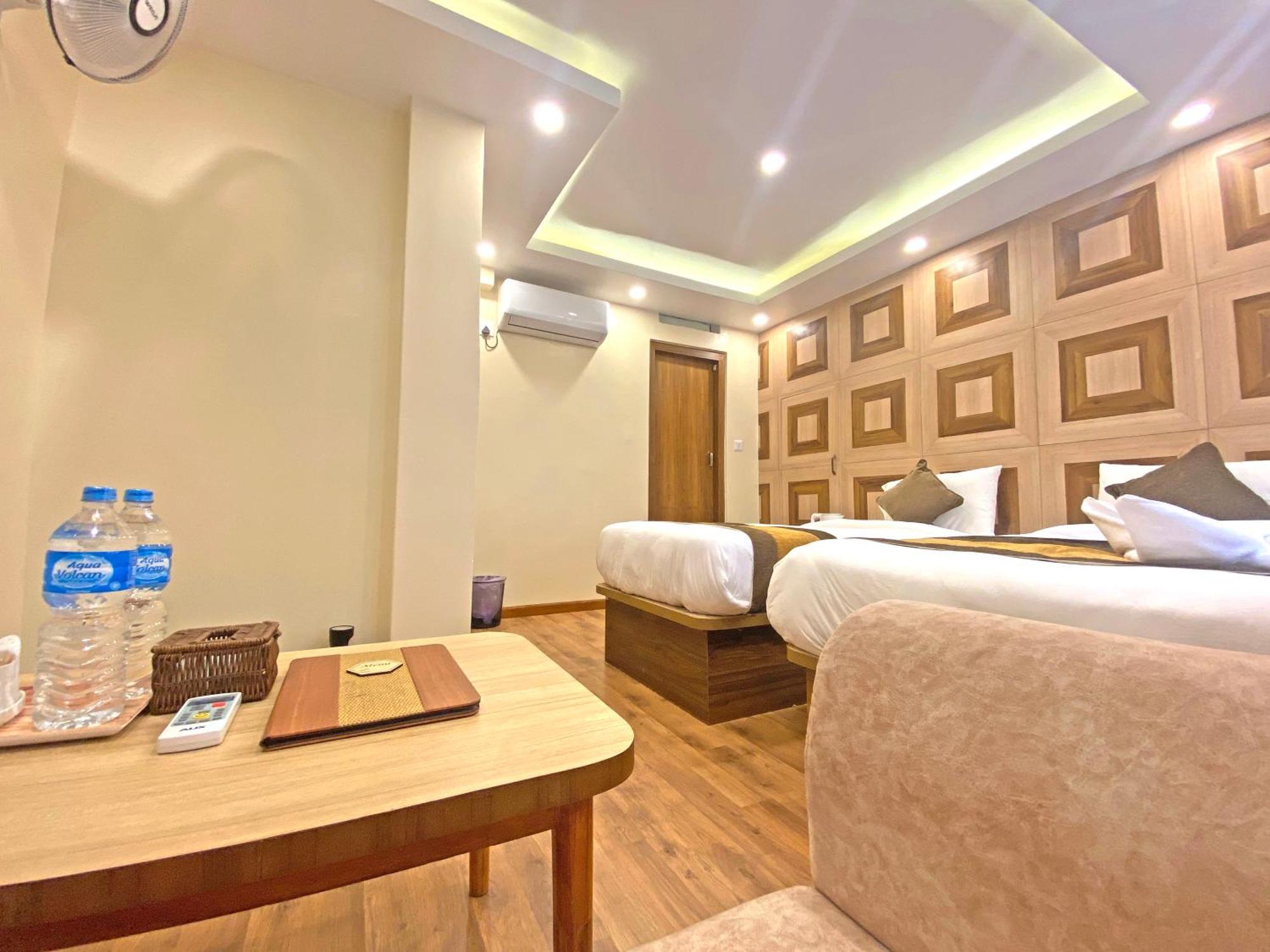 Hotel Airport Gurkha Kathmandu Exterior foto