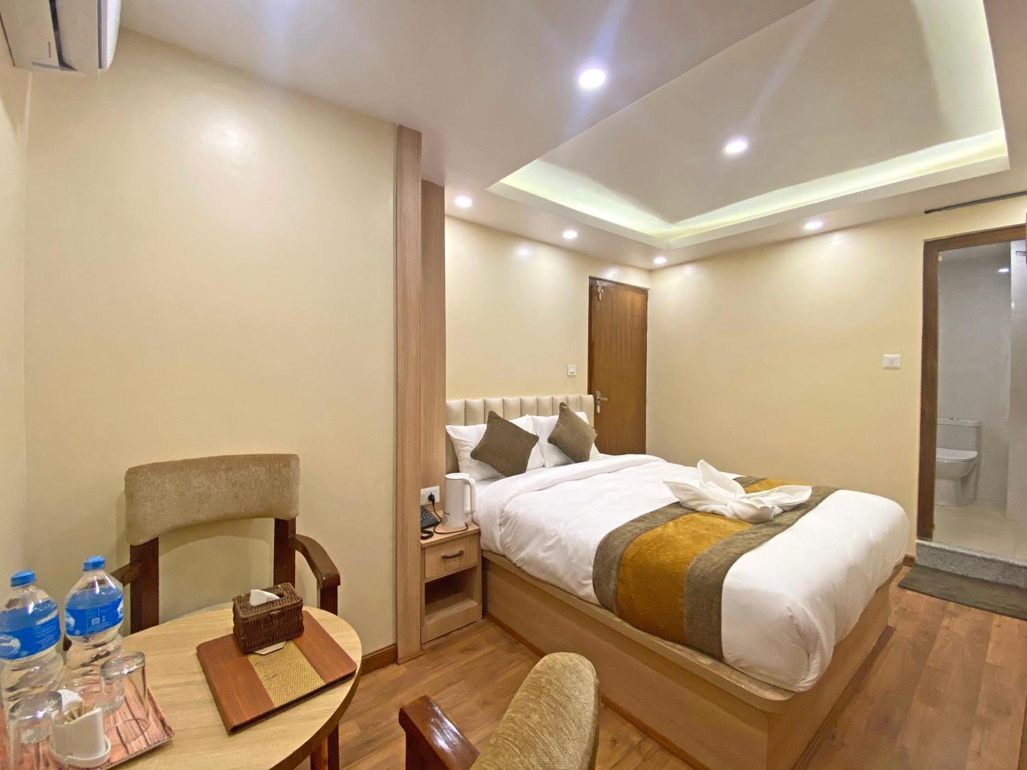Hotel Airport Gurkha Kathmandu Exterior foto