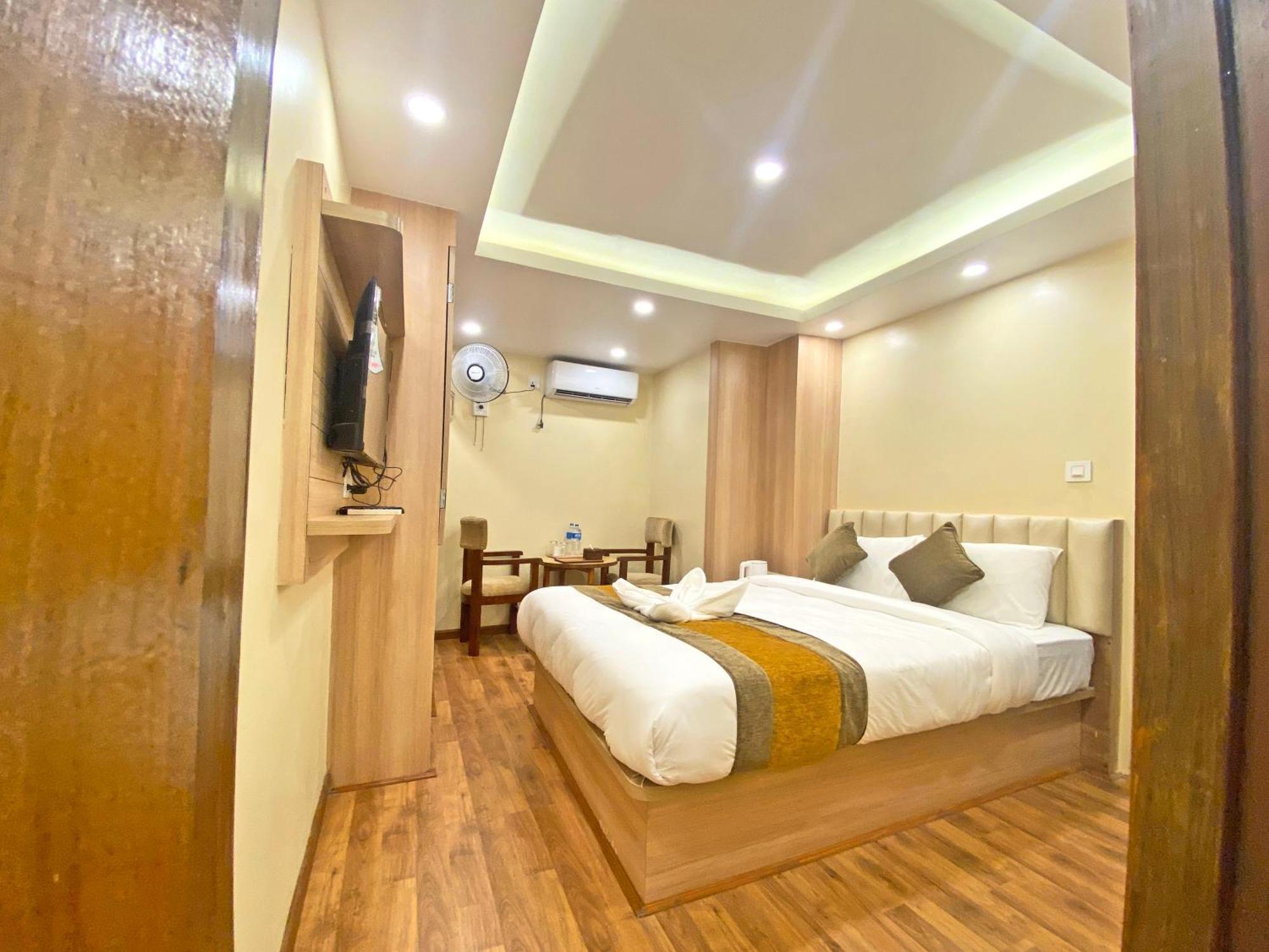 Hotel Airport Gurkha Kathmandu Exterior foto
