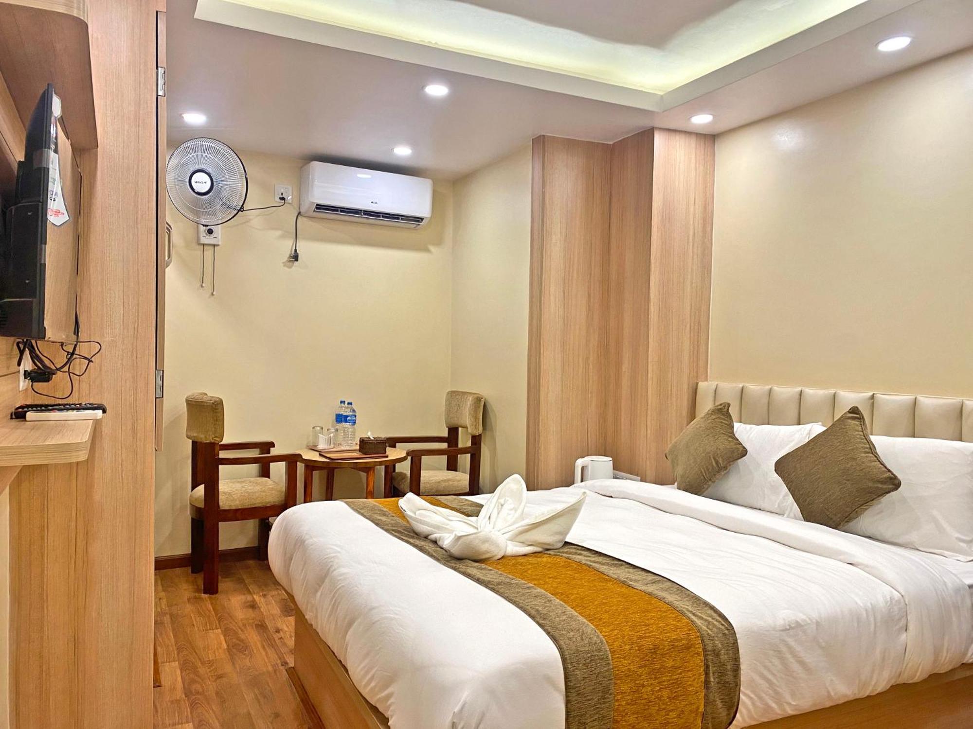 Hotel Airport Gurkha Kathmandu Exterior foto